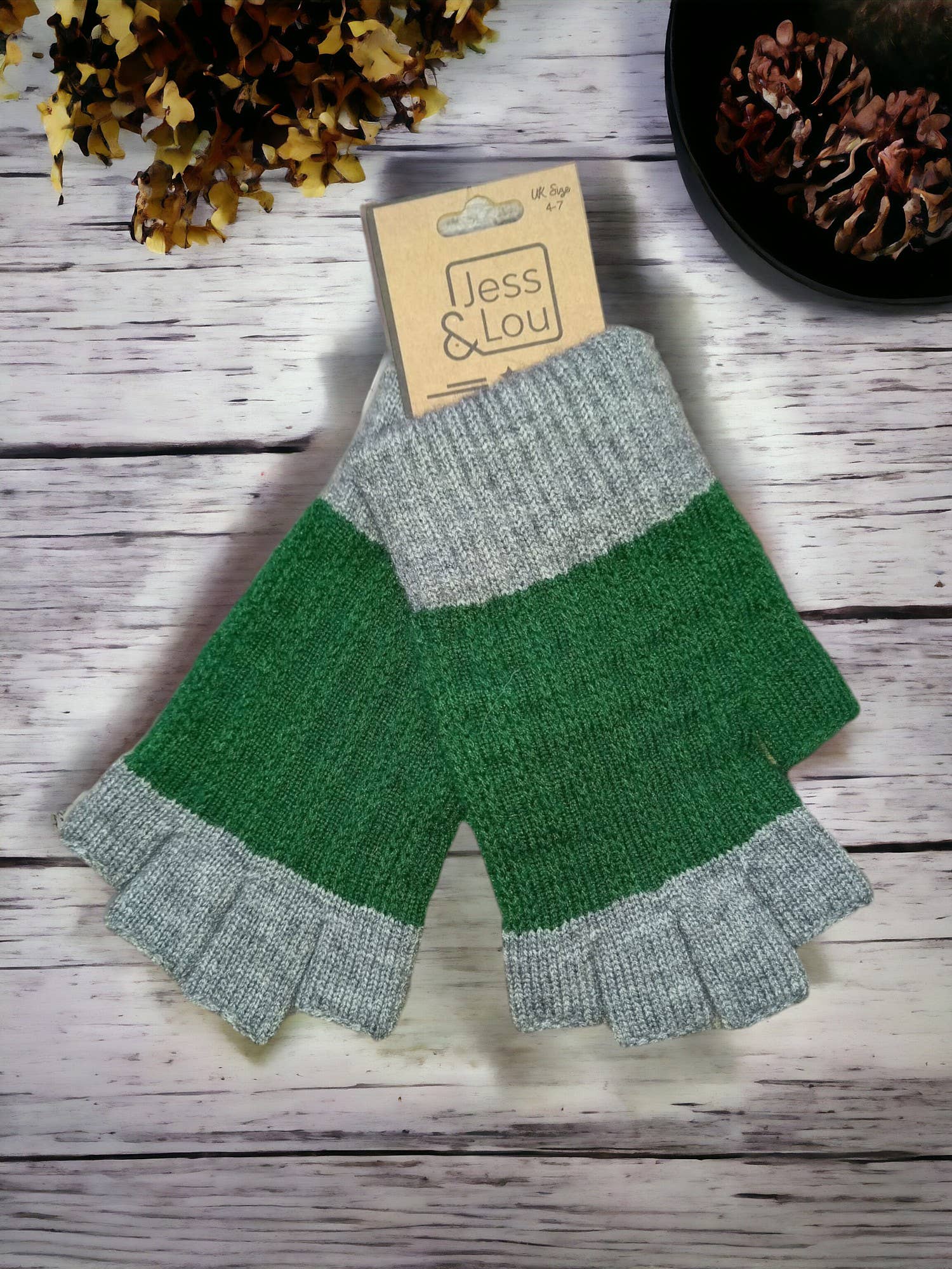 Jess & Lou – wholesale Gloves – Women's – Colour Block Fingertip-less Gloves 2