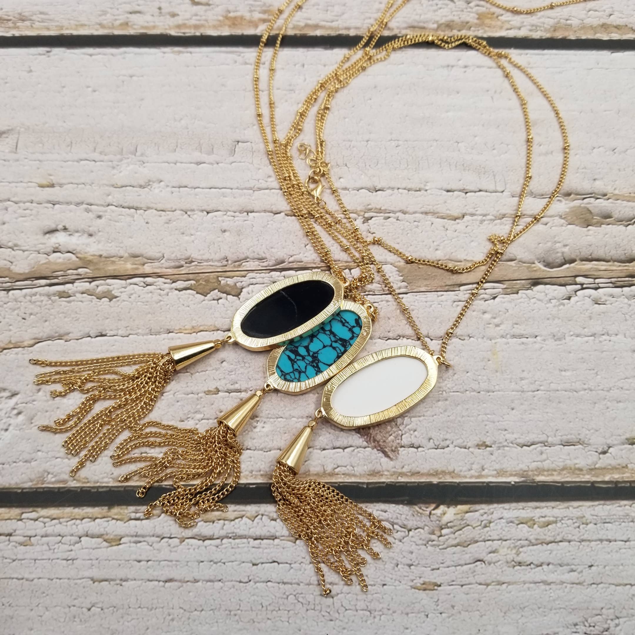 Treasure Wholesale – wholesale Pendant/charm necklace – Handmade Leopard Abalone Shell Tassel Necklace2