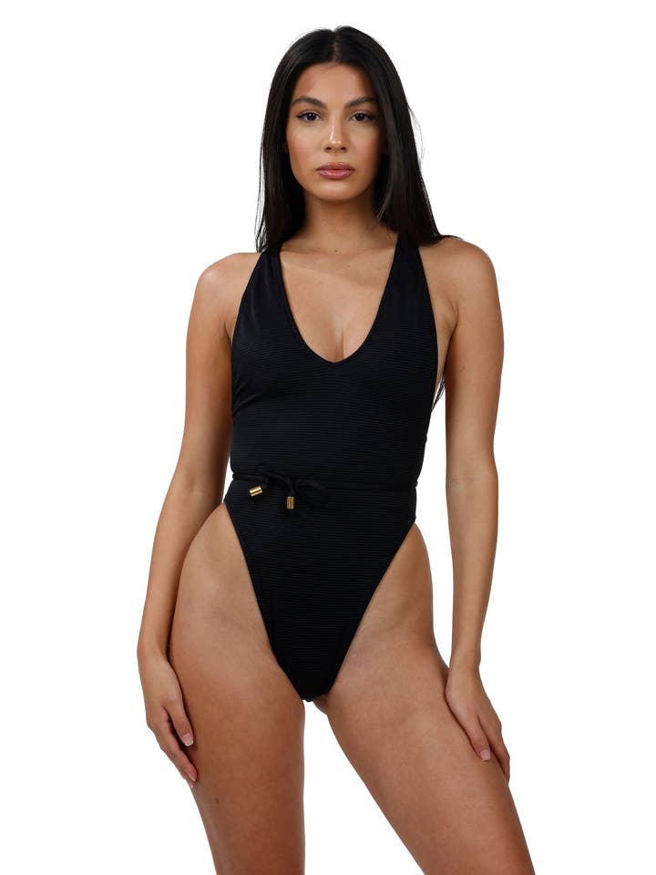 Une-pièce Drama en Onyx pour la vente par Akosha Swimwear