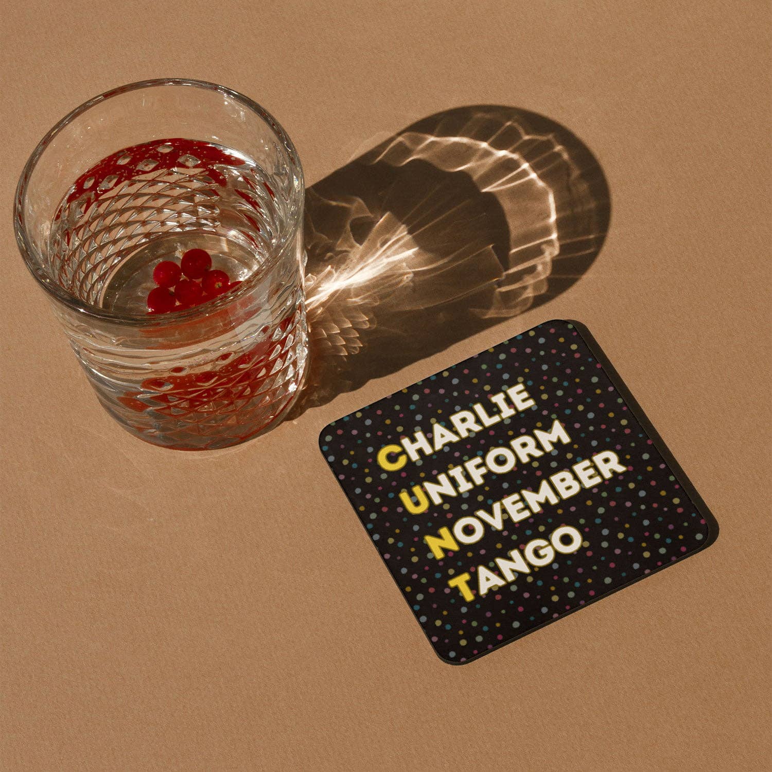 Lunabuloona – Großhandel Kaffeebecher – Rude Acronym „CUNT“ Keramikbecher, 11 Unzen, großer Griff9