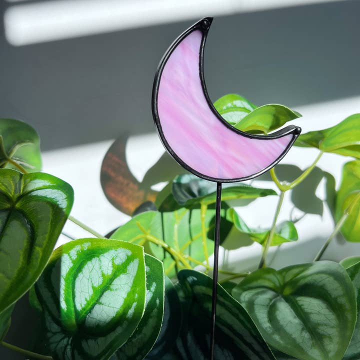 Wild Bloom Glass - Wholesale Garden/Lawn Stake - Half Moon Plant Stake Stained Glass | Plant Accessories3