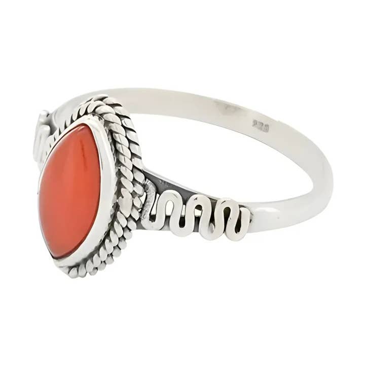 Bague en argent sterling avec onyx rouge pour la vente par Amberman