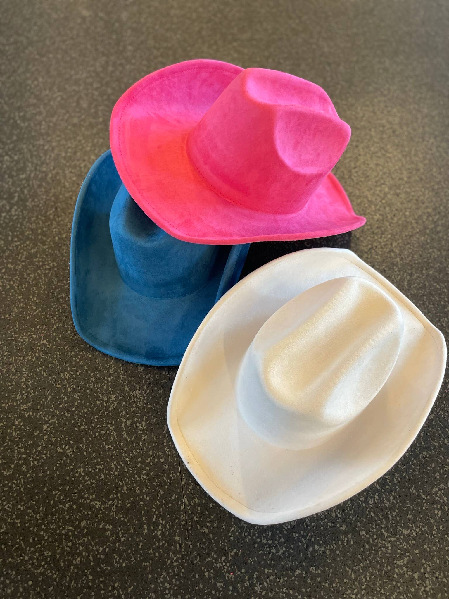 Love and Thyme - Wholesale Cowboy Hat - Women's - Best Seller! VEGAN SUEDE CATTLEMAN COWBOY HAT1