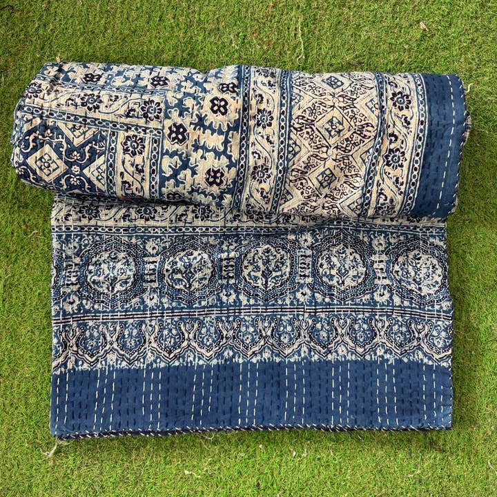 GYPSY STUDIO - Wholesale Quilt - Block Printed Throw Cotton Kantha Stitched Quilts Bedspread6