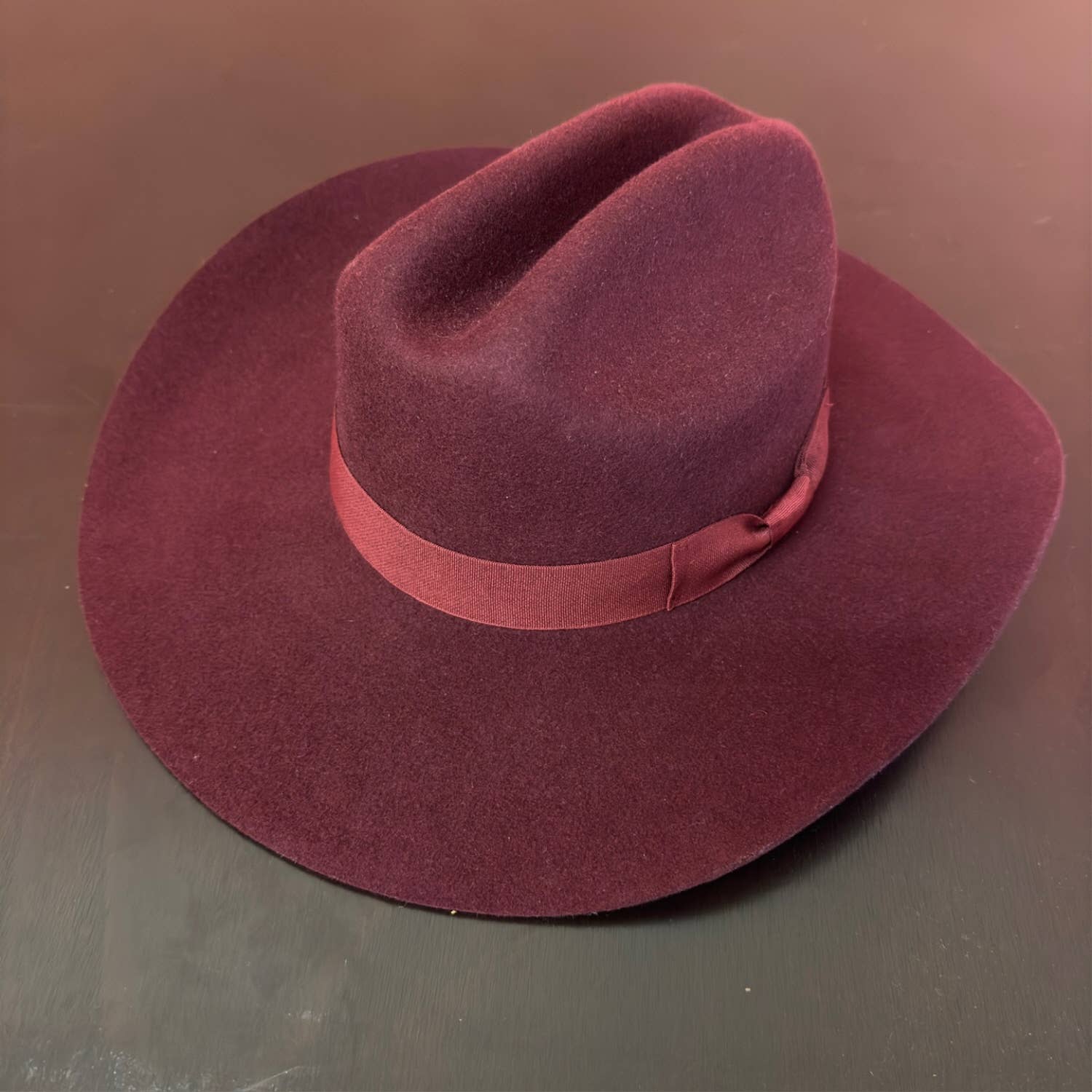 Queens INC – wholesale Cowboy Hat – Women’s –  Australian Wool Cattleman Cowboy Hat With Ribbon 
18