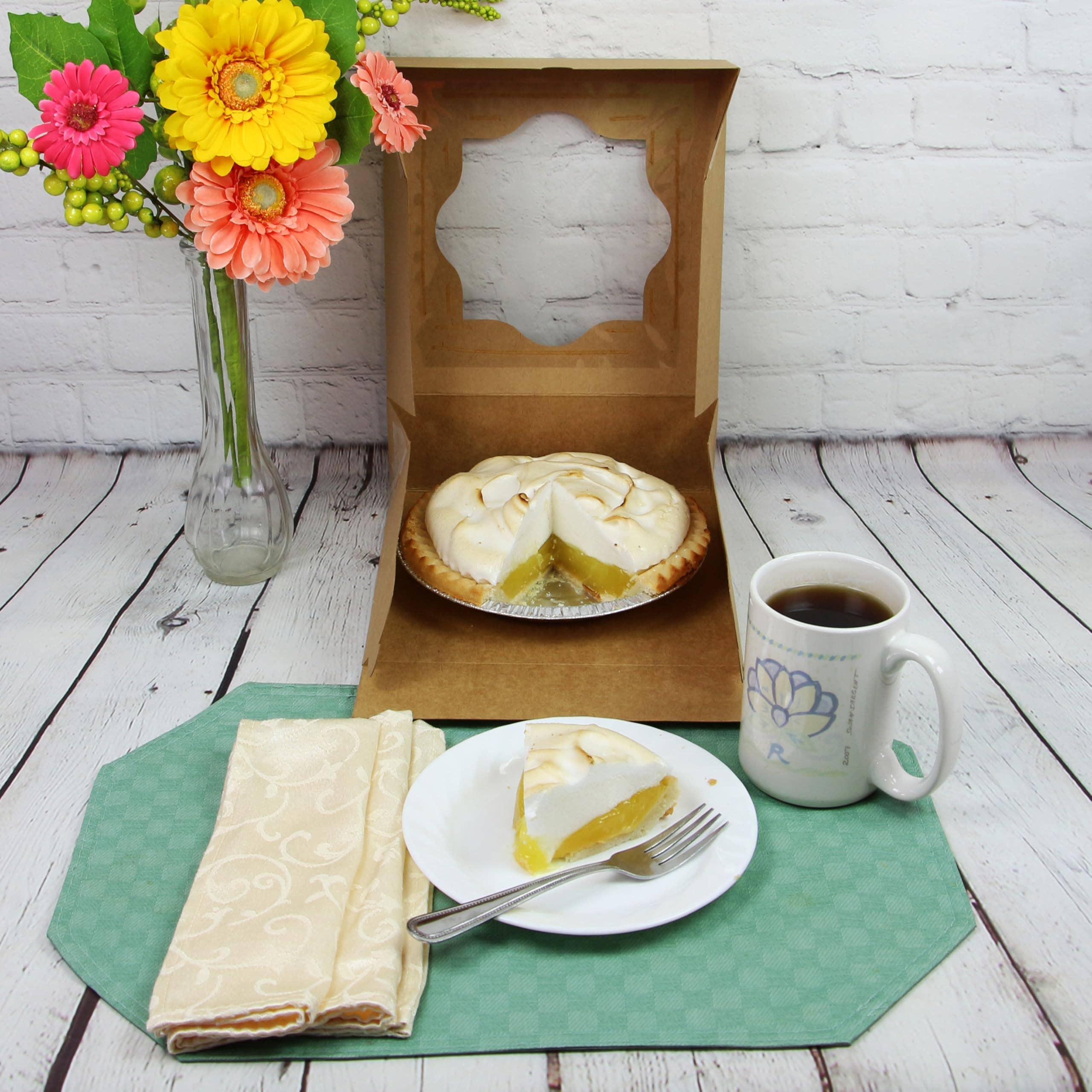 Global Sugar Art – wholesale Gift box – Kraft Pastry Boxes with Windows, Natural Brown, Auto Popup, Sturdy3