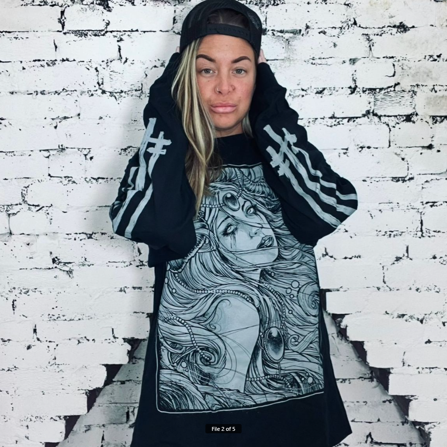 Godmachine – Engroshandel Grafisk t-shirt - Unisex – Tårer af ametyst Unisex langærmet T-shirt2