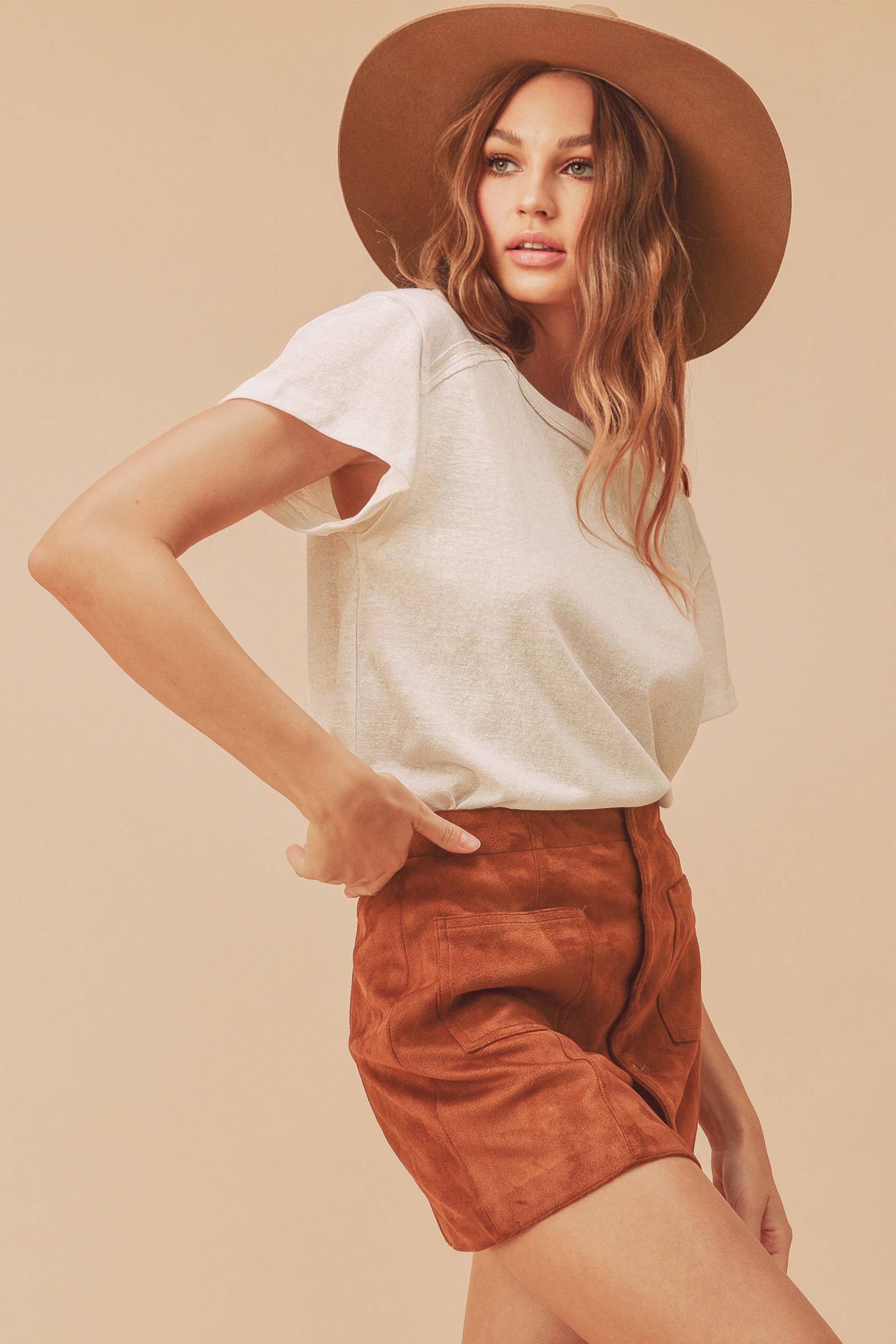 AEMI + CO - Wholesale T-Shirt - Women's - 847AN Junie Top 234