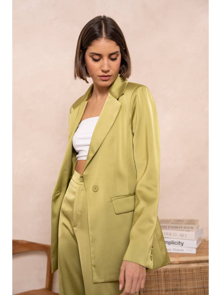 Attentif Paris - Vente Veste de tailleur – femme - Veste cintrée unie en satin19