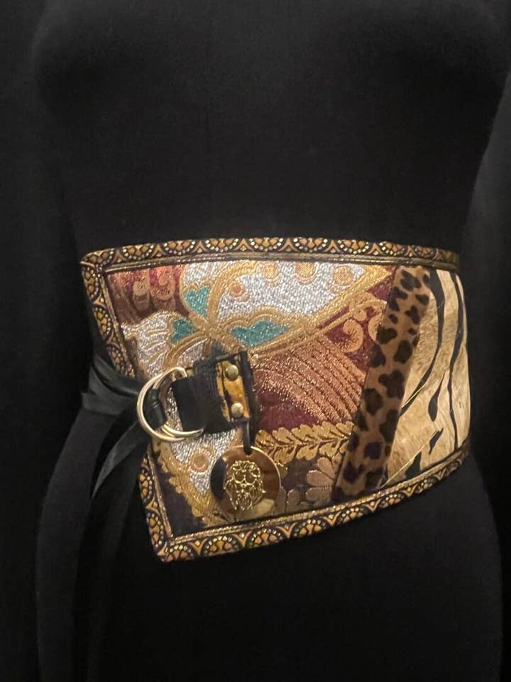 Ceinture latérale #1 - Marron pour la vente par Blk-mktbazaar