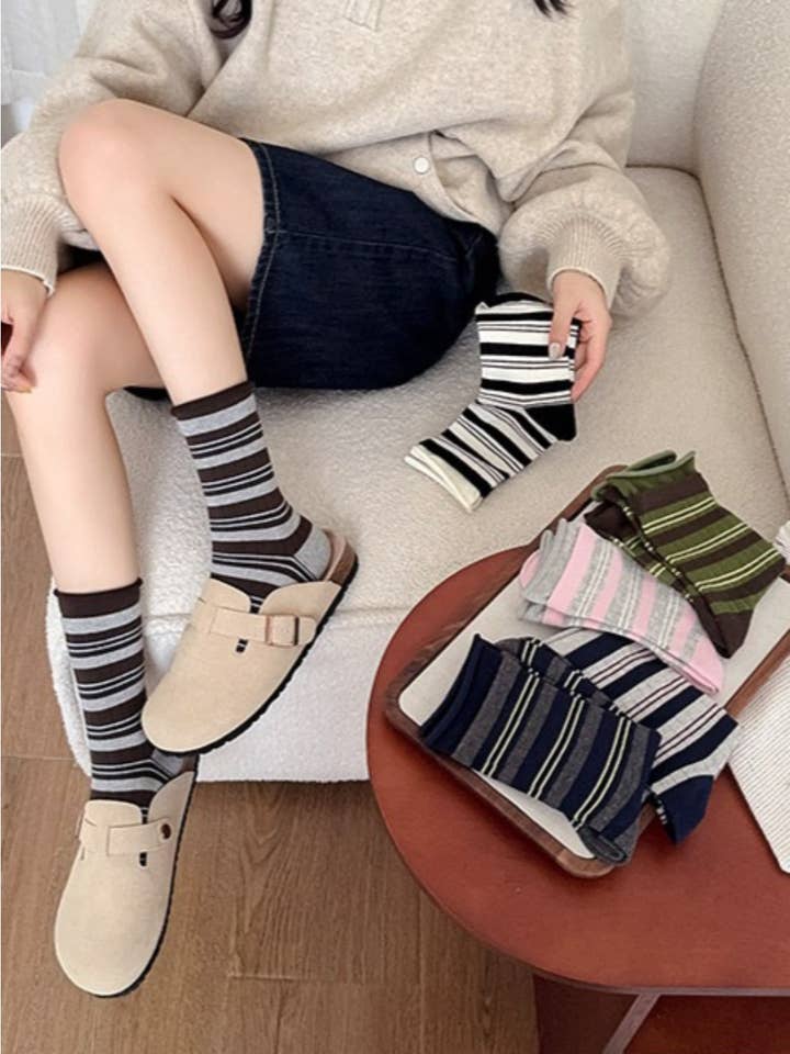 Funkyrel® Atzbranding Limited - Wholesale Socks – Women's - Rufia - Stripe Color-Block Mid-Calf Capsule Socks10