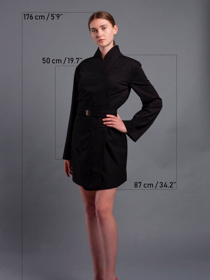 TAVROVSKA - Venta al por mayor Vestido - Mujer - Vestido kimono negro con bolsillo extraíble