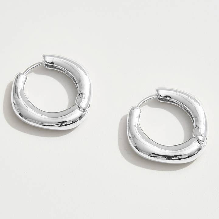 Sensibling Corp. - Wholesale Huggie Earrings - 14K Gold Dipped Thick Round Huggie Hoop Earrings2