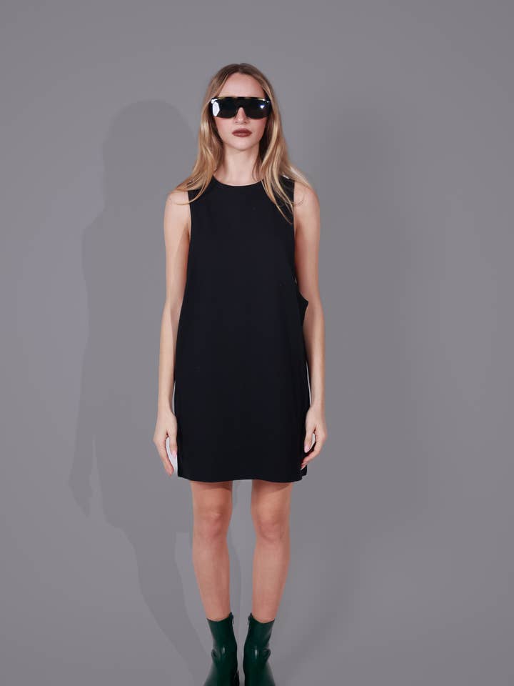 LÅNG ÄRMLÖS TOPP för wholesale av XCONCEPT