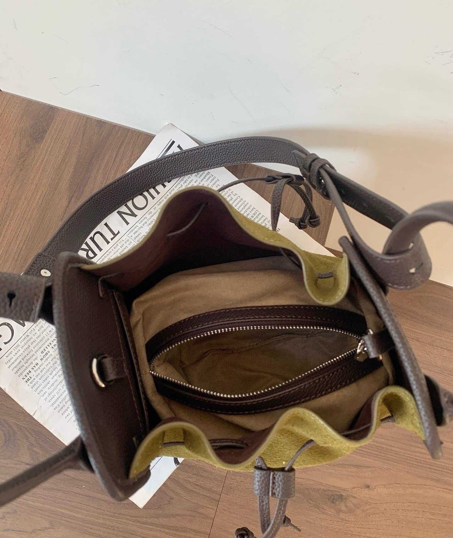 Sook Stainable - Wholesale Draagtas - Dames - Schoudertas met trekkoord van volnerfleer4