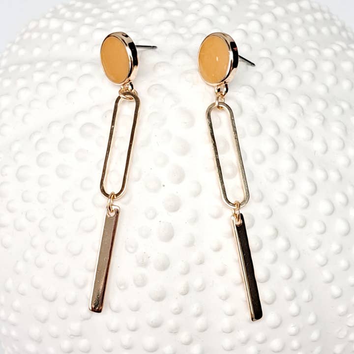 Örhängen - Merry - stift - guld/oker för wholesale av Maison Delclef