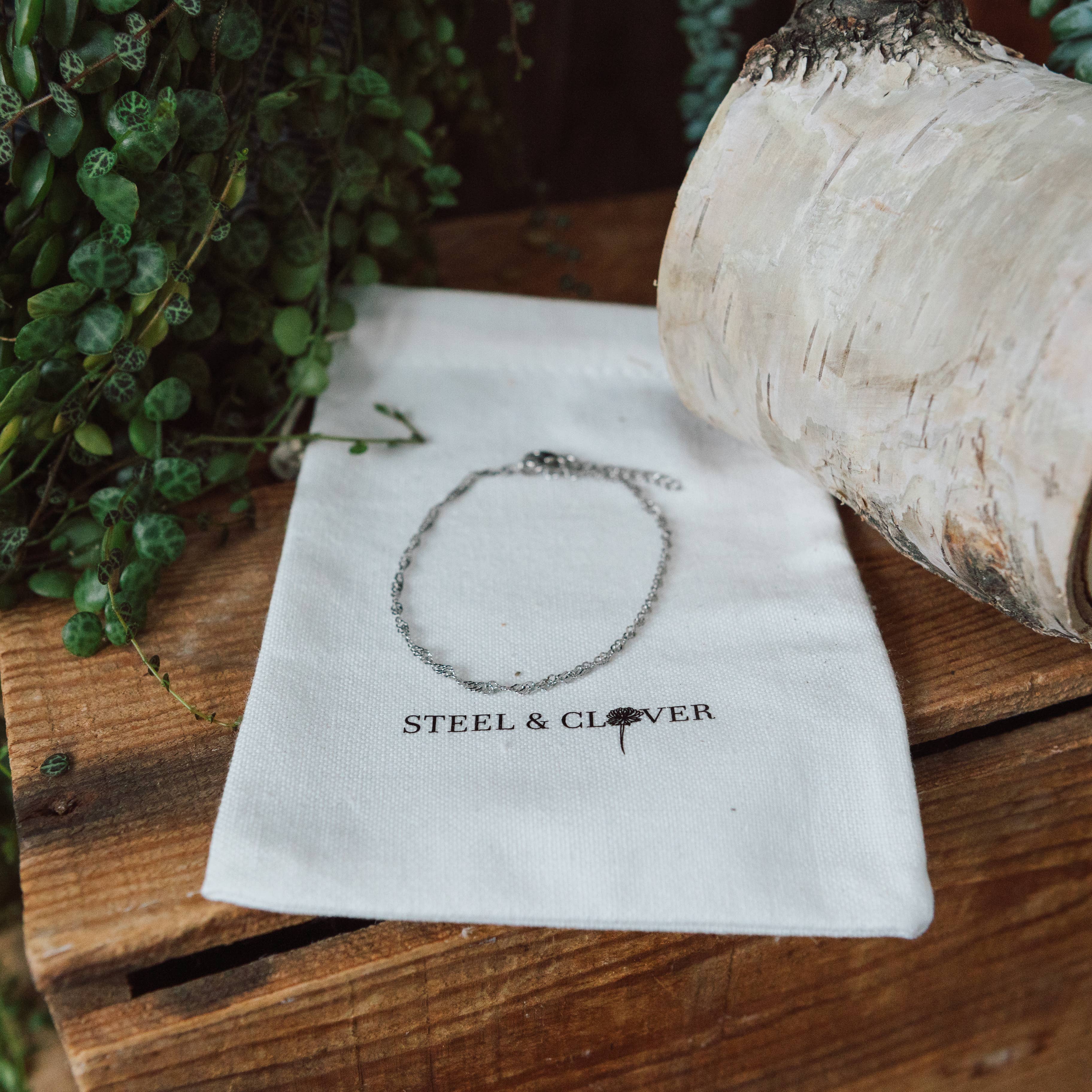 Steel & Clover - Vendita all'ingrosso Bracciali a catena e a maglie - Bracciale Wesley Diamond Cut1