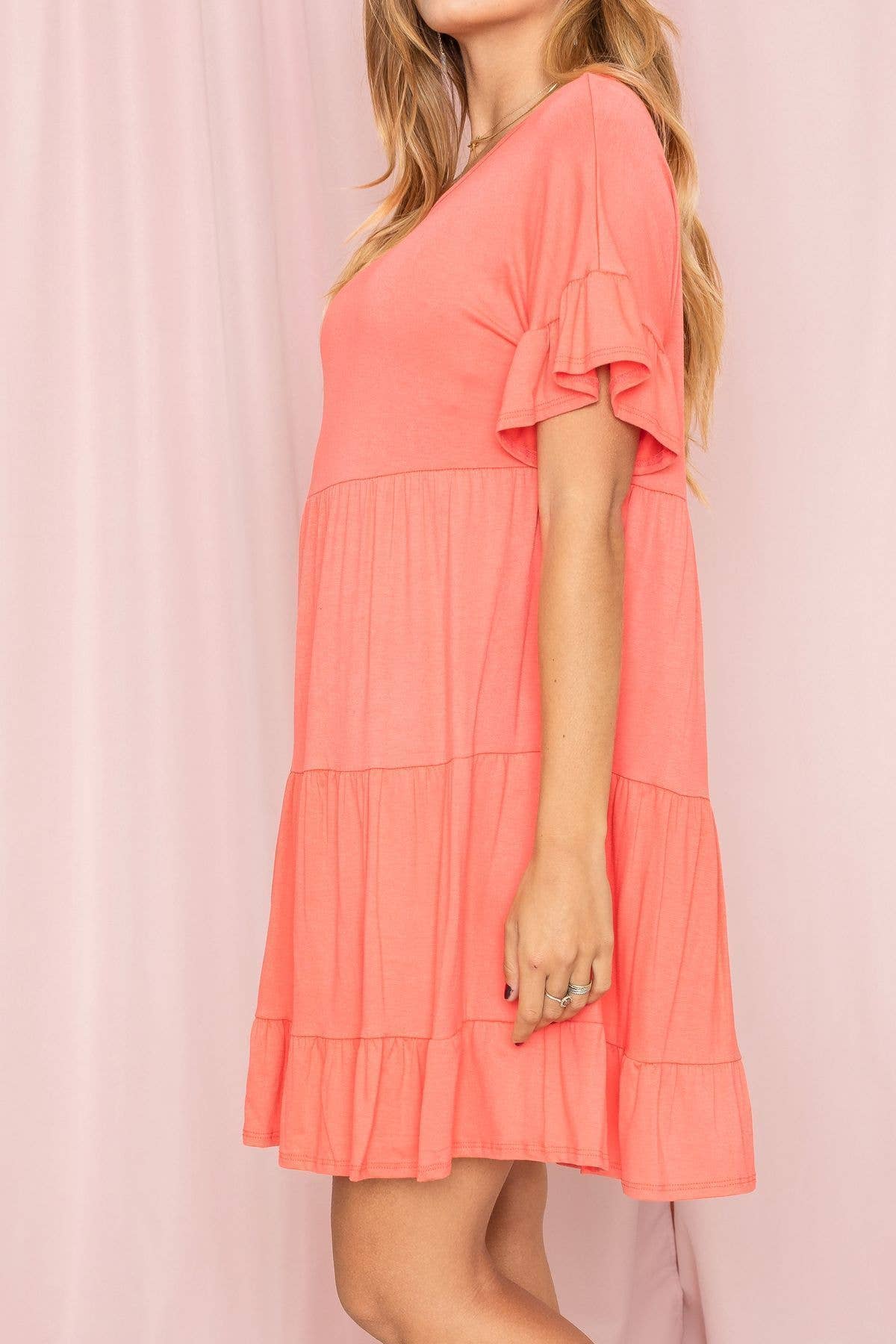 EG fashion - Vendita all'ingrosso Vestito - Donna - Abito longuette a tre strati con volant tinta unita10