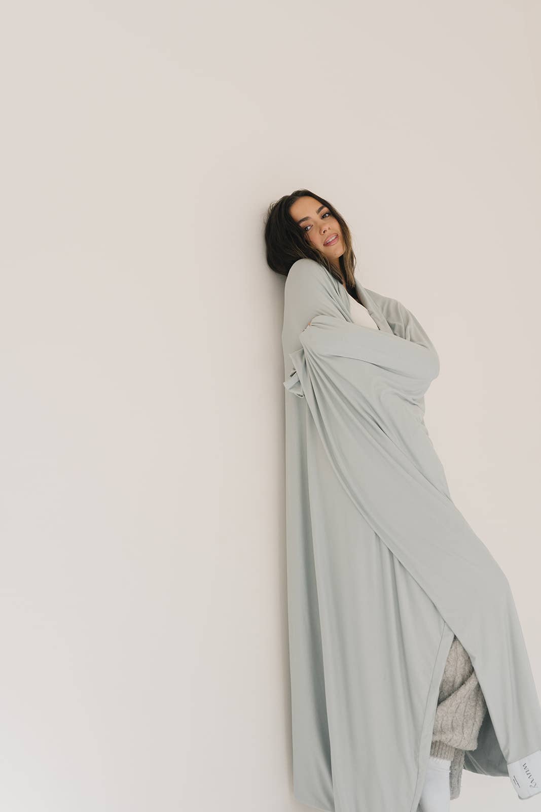 Wuvvy - Wholesale Throw Blanket - Sage3