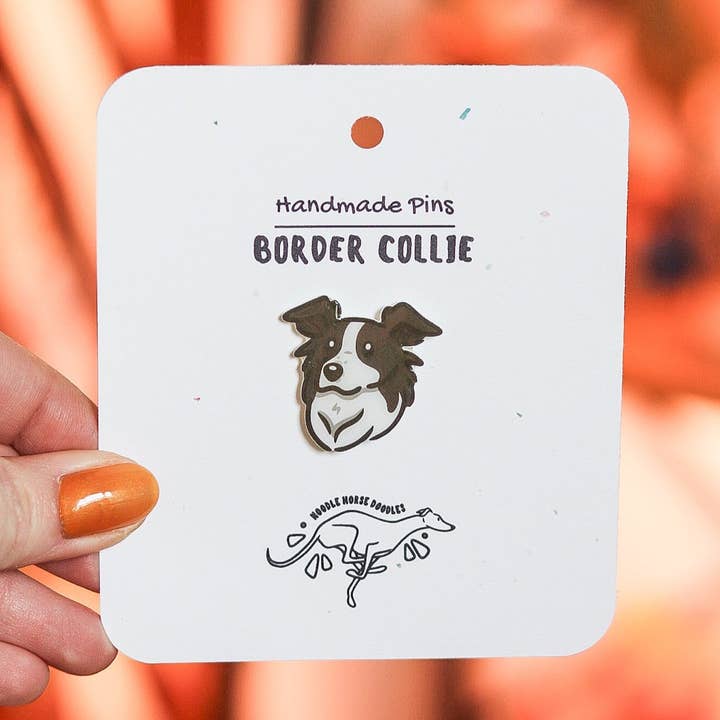 Border Collie - Handgefertigter Anstecker für den Großhandel von Noodle Horse Doodles