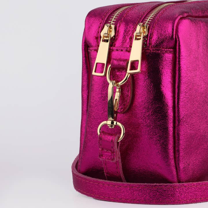 Sarta Pelle - Wholesale Crossbody Bag - Women's - Naomi - Italian Leather Crossbody Bag - Raspberry, Metallic2