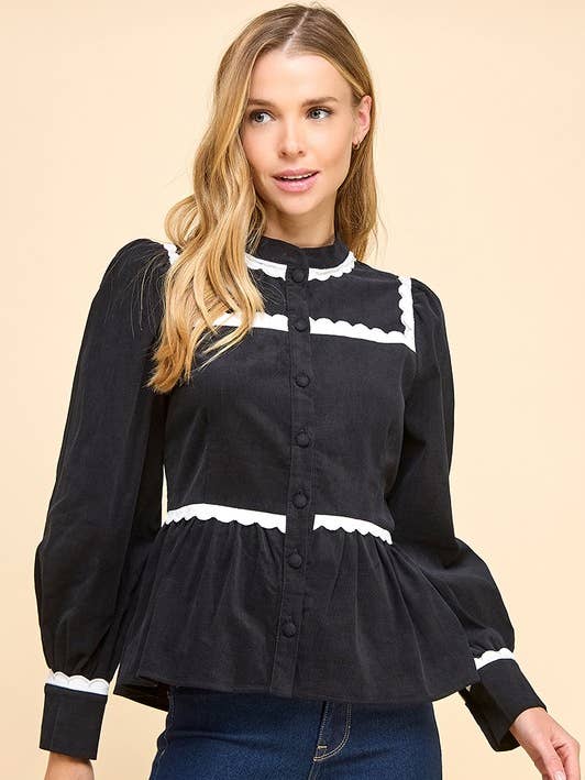 CT9154 Haut boutonné en velours côtelé avec détails festonnés pour la vente par TCEC