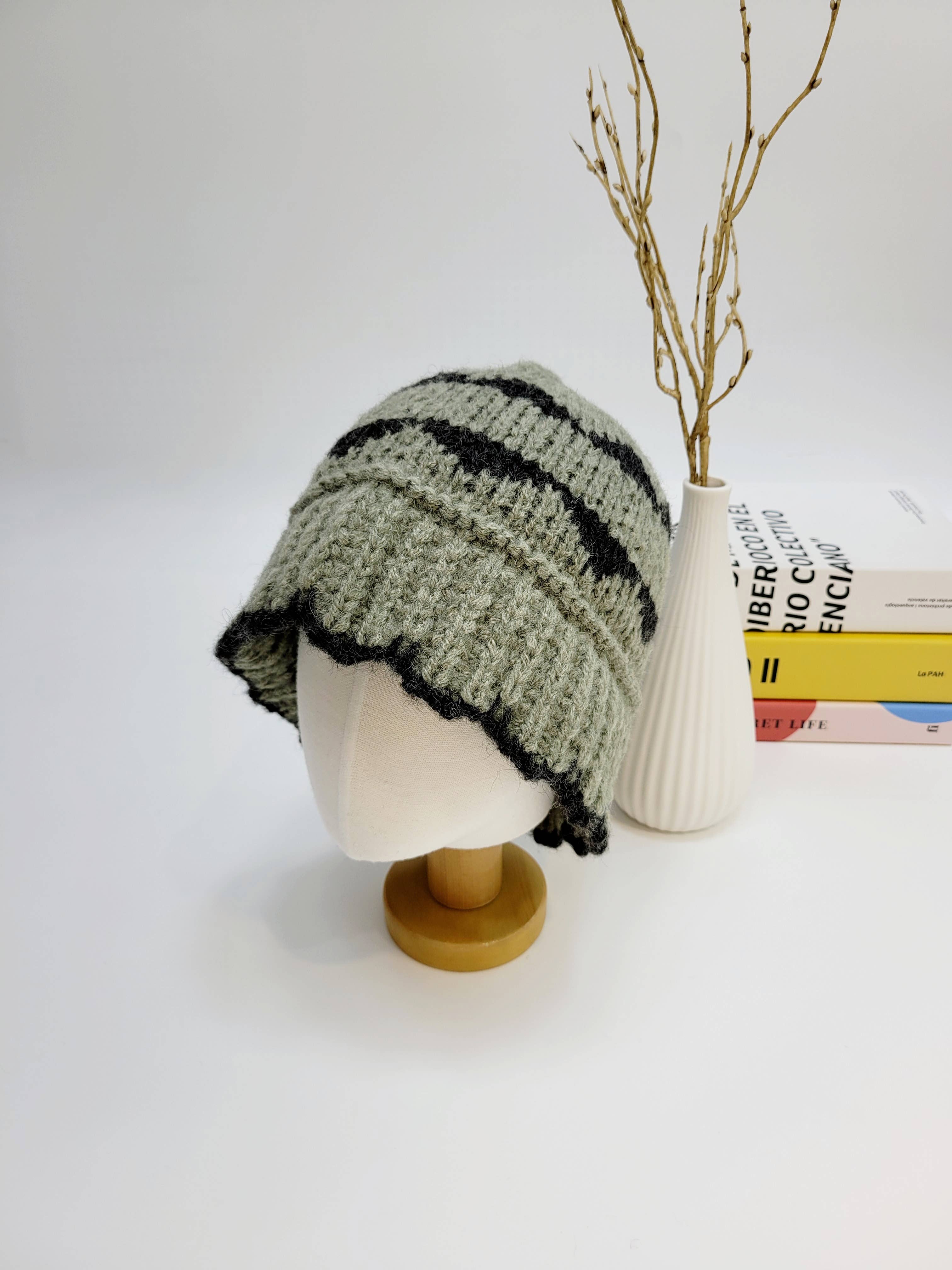 Comfortarians – Engroshandel Bucket hat - Dame – Alpaca strikket spandhue, Premium blød og varm vinterhue1