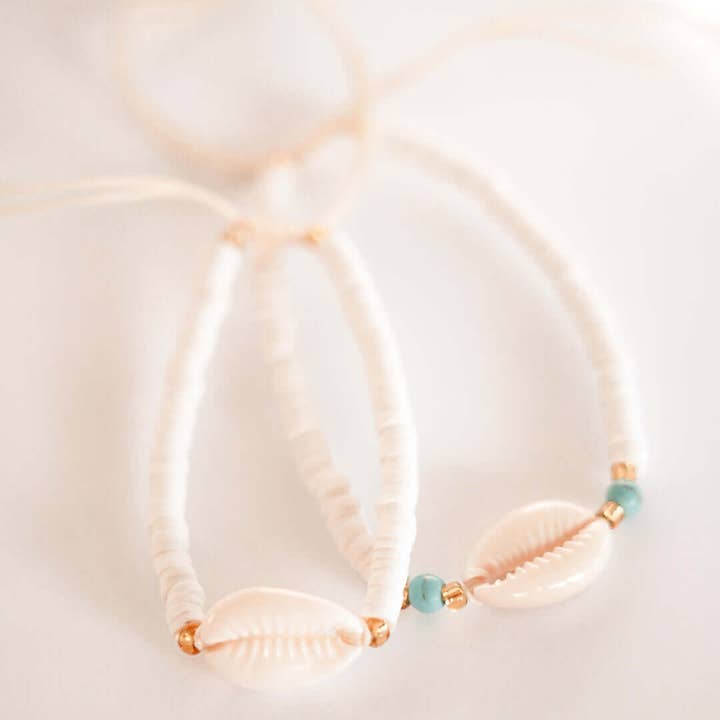 Black Salt Co - Wholesale Beaded bracelet - THE SHELLY BRACELET3