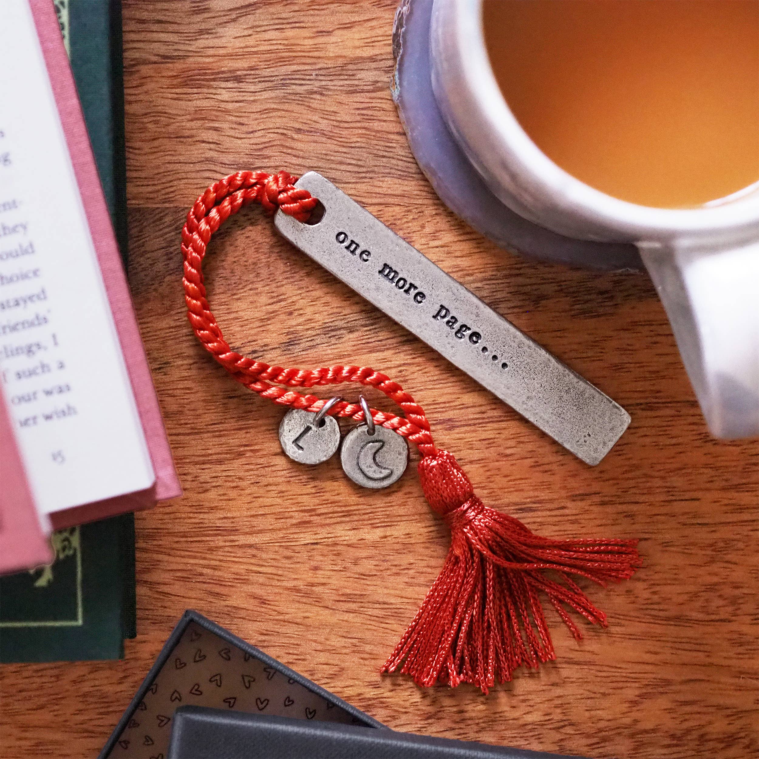 Kutuu – wholesale Bookmark – 'One More Page...' Bookmark