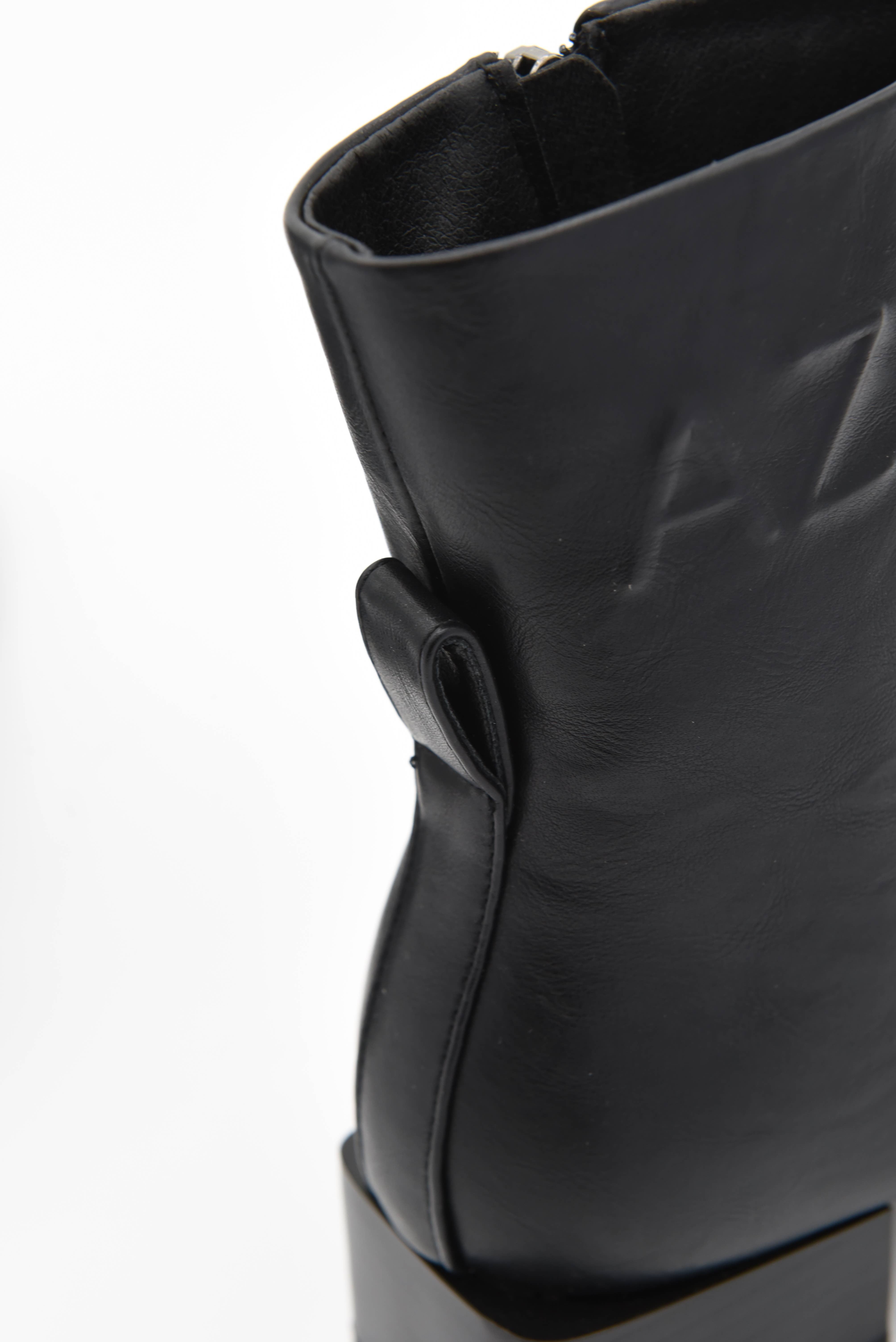 BLACK ICE Low heel boot with front stripe 459K156  for wholesale on Faire5