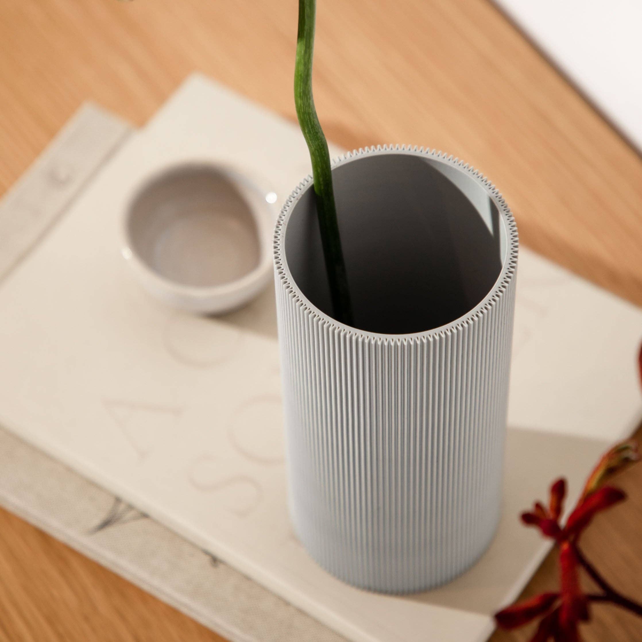 dennismaass. – Großhandel Vasen – GERADE Vase12