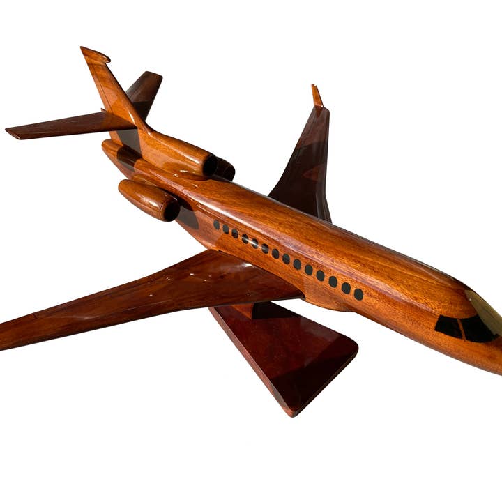 Falcon 7X pour la vente par Tesaut Models