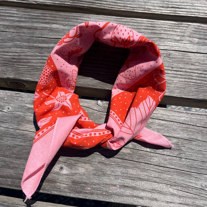 Pen+Pine - Wholesale Bandana - Women's - Berry Bandana3