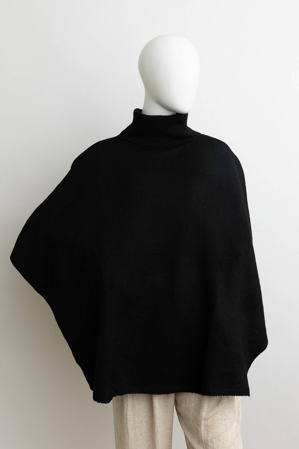 Leto Accessories – Poncho - Mulher por atacado – Favorito Outono 2025 - Poncho de Gola Alta Ecológico 🐢16