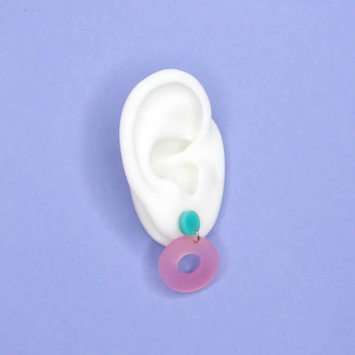 Niemalsmehrohne - Vente Boucles d'oreilles pendantes - Boucles d'oreilles Colorblock Circle en turquoise et rose glacé1