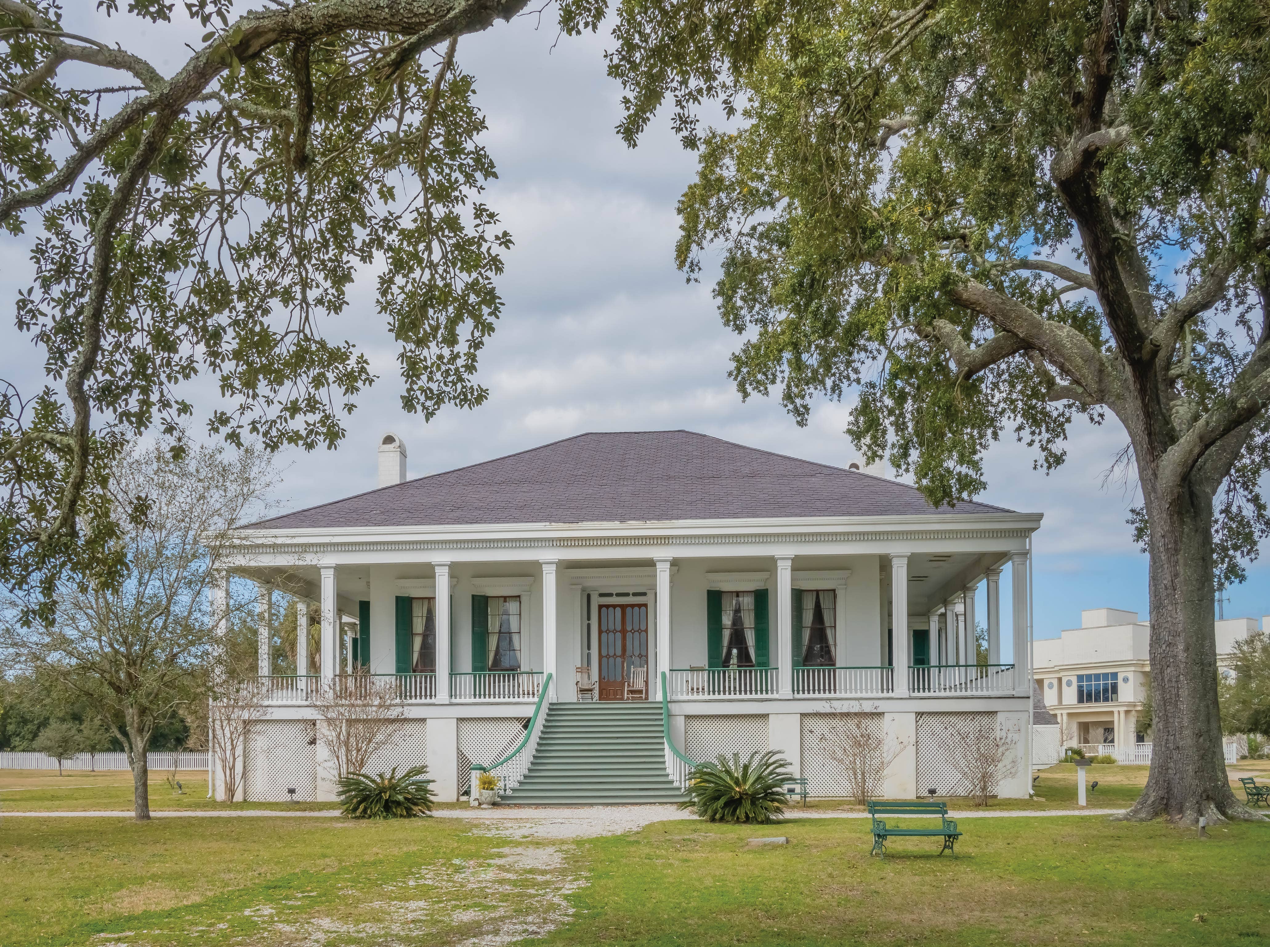 Phil Stagg Photography - Wholesale Puzzle - Adult - Beauvoir - 1000 Piece Mississippi Puzzle1