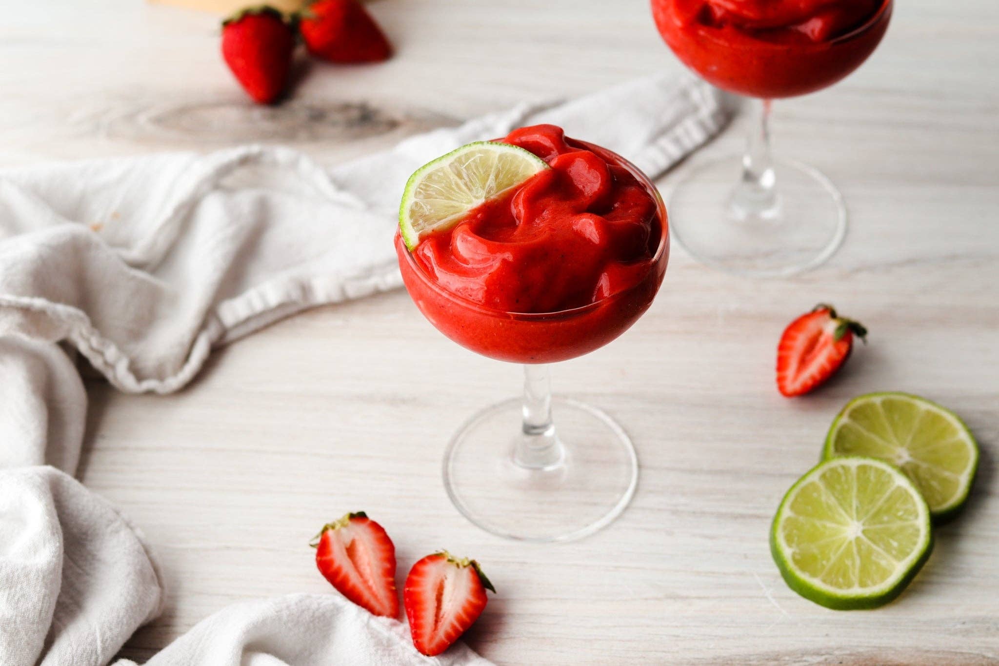 Farmhouse Teas - Wholesale Loose Tea - Farmer's Market Strawberry  Loose Leaf Green Tea6