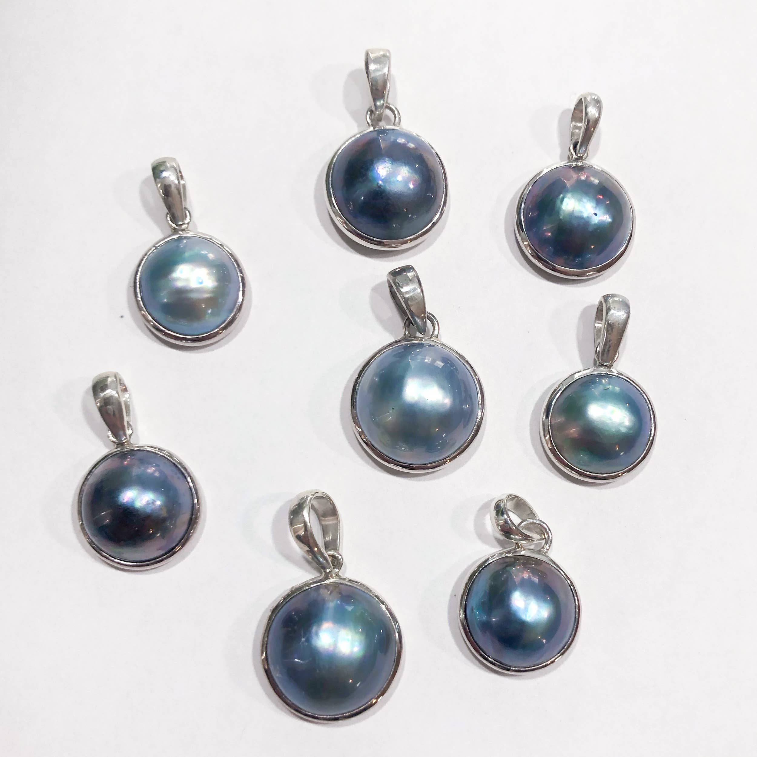 Ajmer by Jodi - Wholesale Individual Charm/Pendant - Mabe Pearl Pendant~ Smooth bezel, swing bail sterling silver1