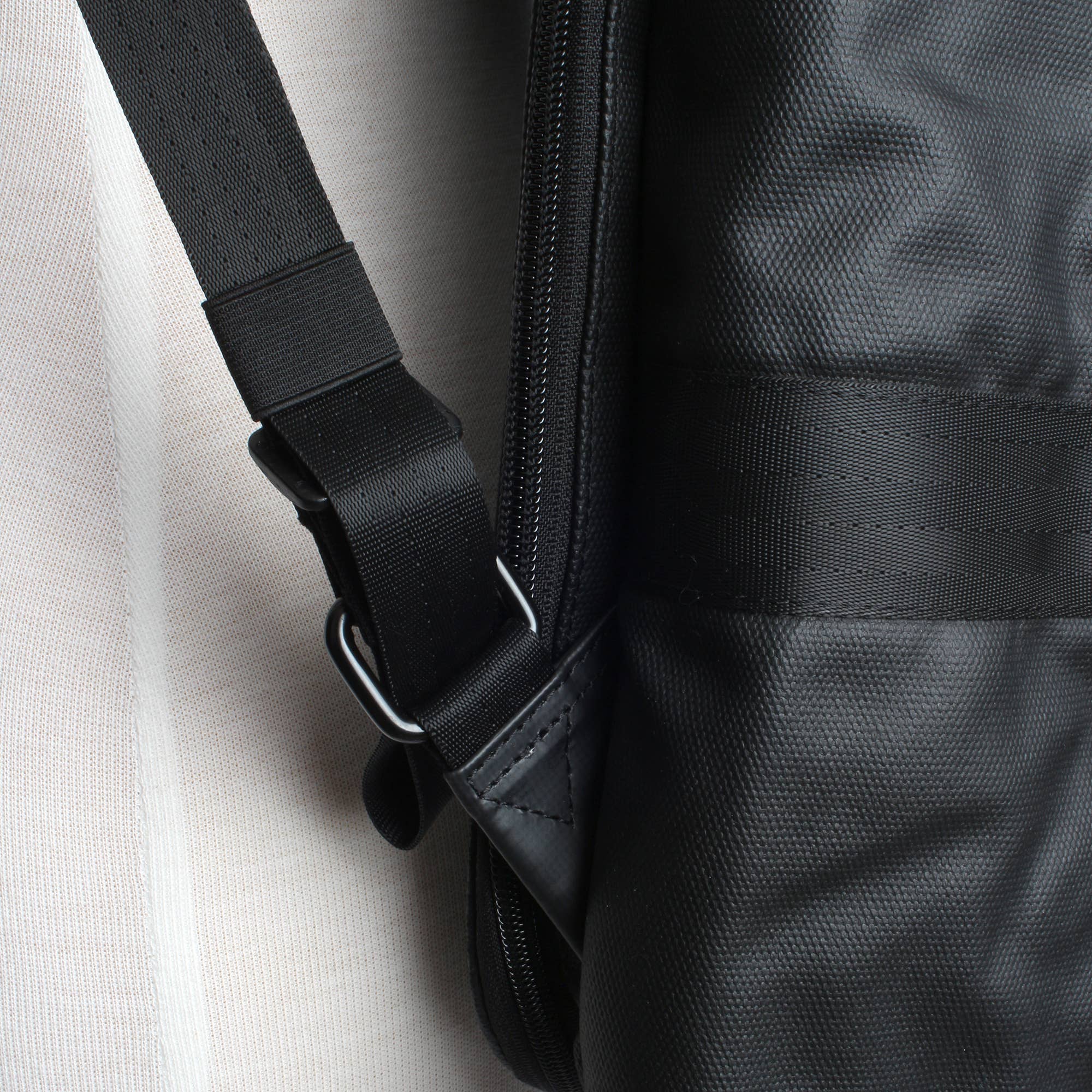 Margelisch - Wholesale Weekender Bag - Unisex - Telus 14