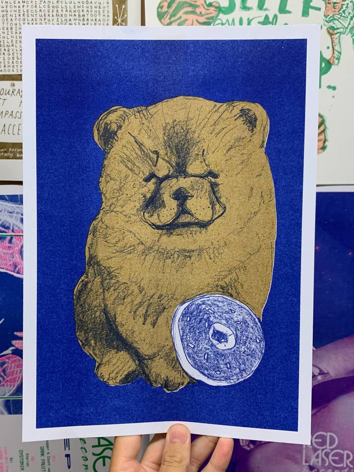 Impression Risograph A4 de Chiot Chien Mignon Chow Chow Maru pour la vente par 2B Or Not 2B