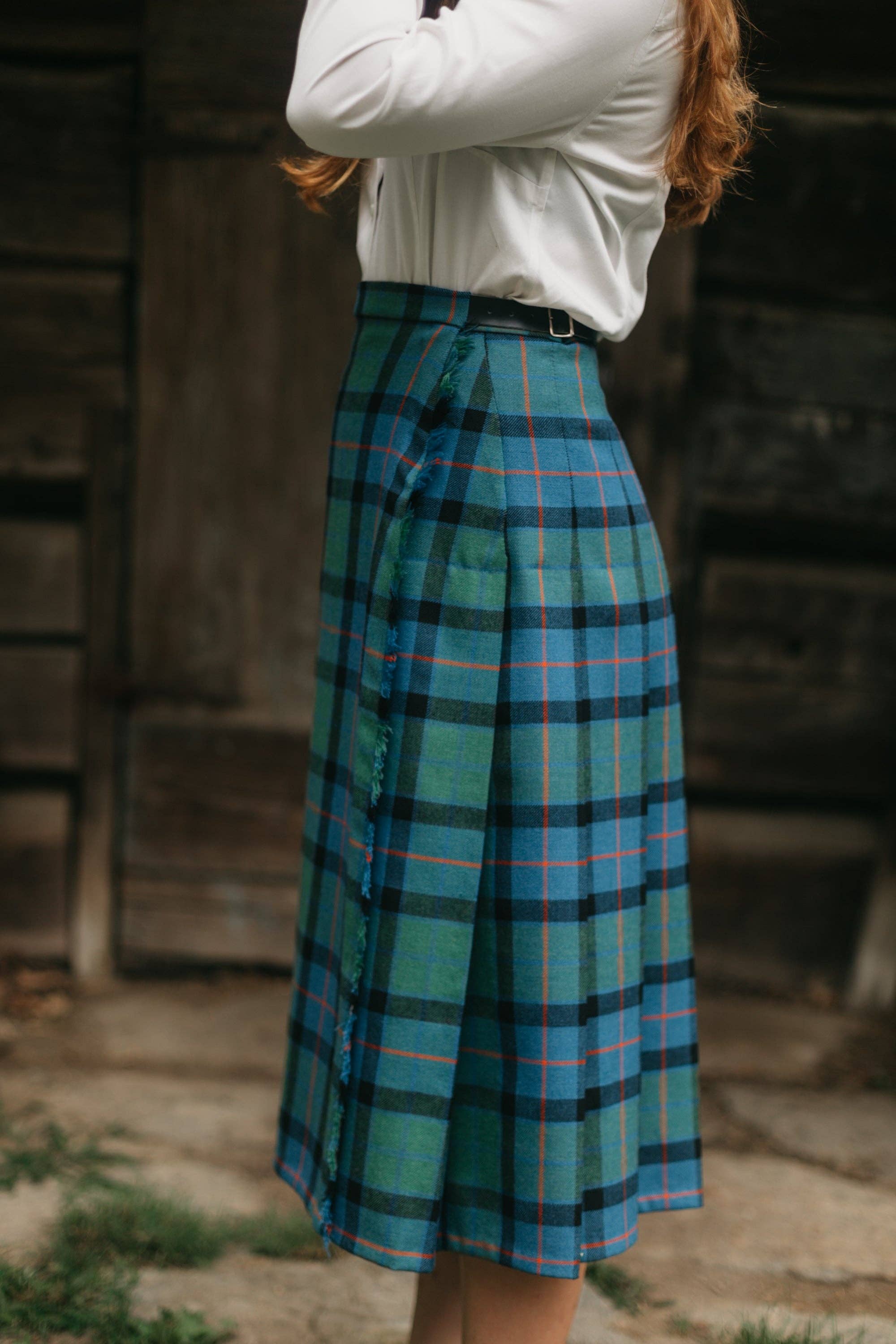 Folkwear – wholesale Craft sewing kit – 152 Scottish Kilts - Sewing Pattern3