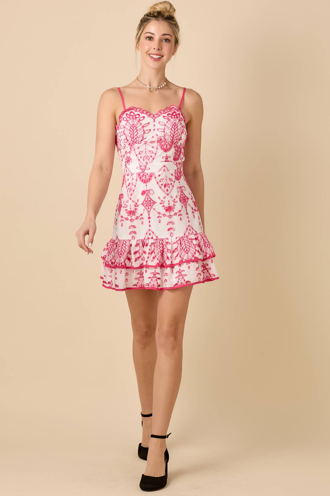 BABY PINK – wholesale Dress – Women's – Sweetheart neckline cami mini dress37