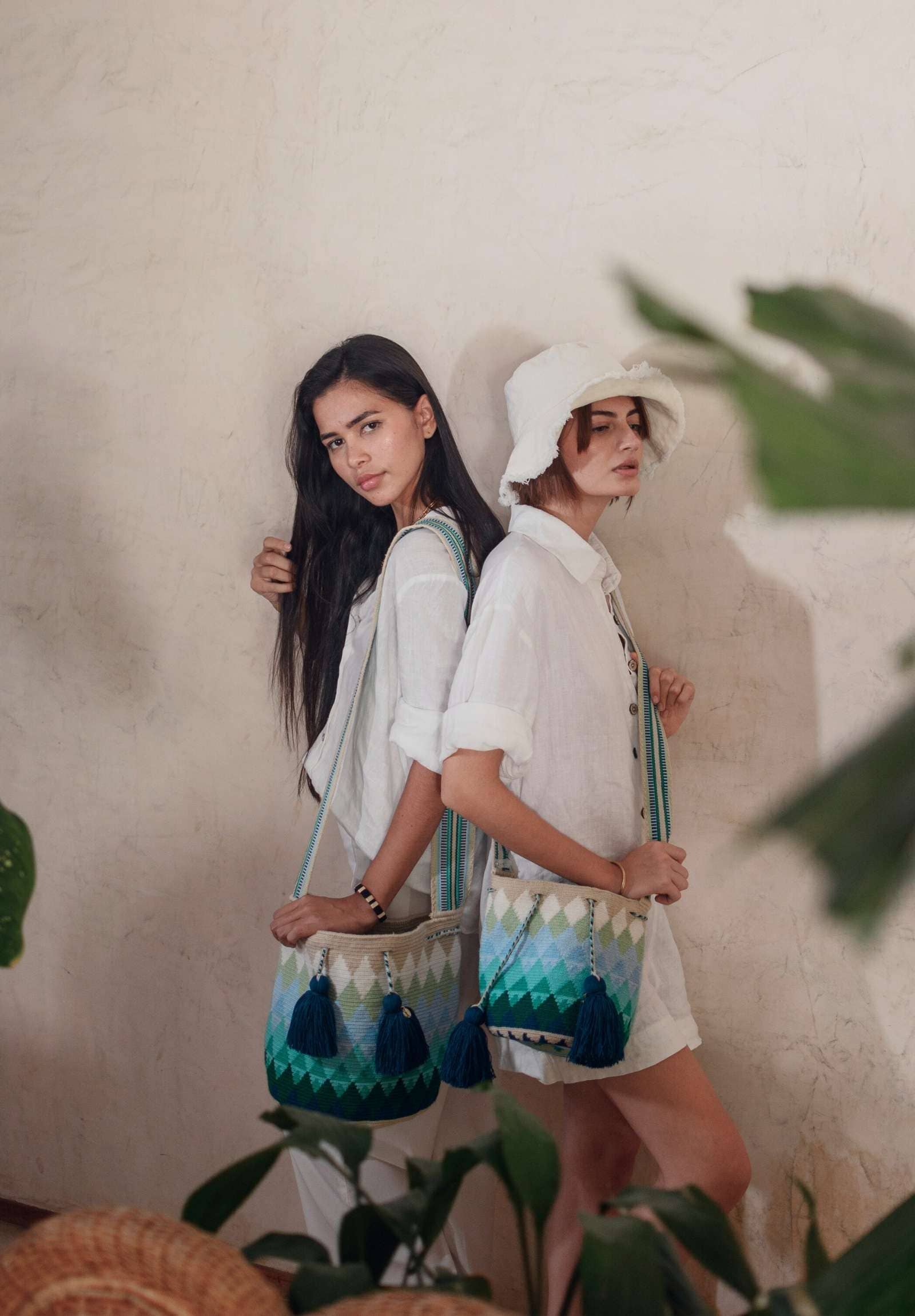 Lombia + Co. – Großhandel Umhängetasche - Damen – Traditionelle, meistverkaufte WAYUU-Tasche (Pfauengröße L)7