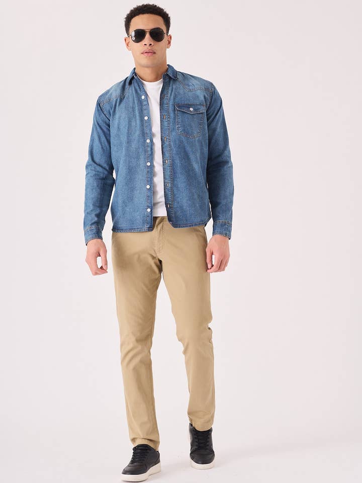 Ocean SLIM FIT JEANSHEMD - MITTELBLAUE WÄSCHE für den Großhandel von JMOJO UK Limited