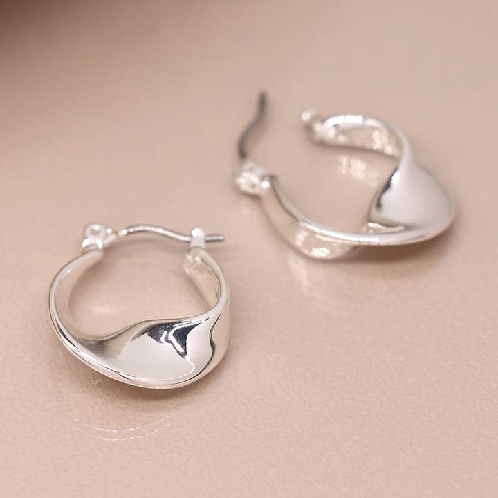 Silver Plated Smooth Twisted Hoop Earrings for wholesale by Peace Of Mind