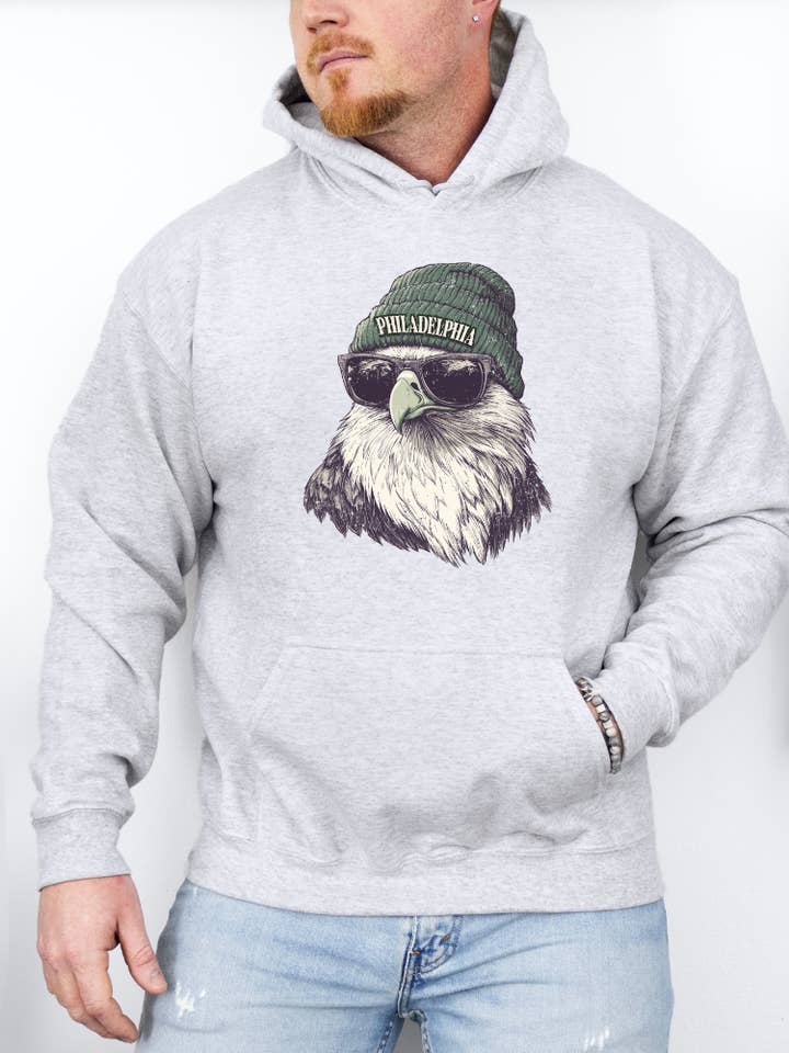 Sweat à Capuche Graphique Adulte Philadelphia Eagles Beanie pour la vente par Uncommon Label