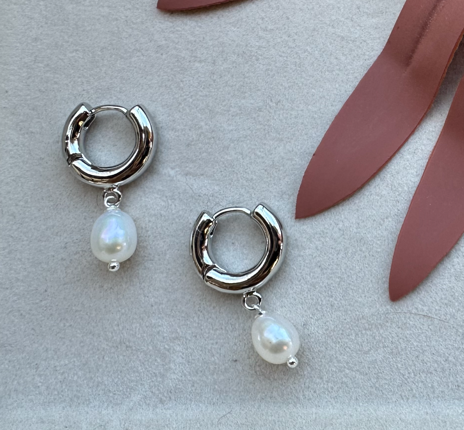 Océanne – Engroshandel Hængeøreringe og creoløreringe – Guld- eller Sølv Odessa Øreringe1