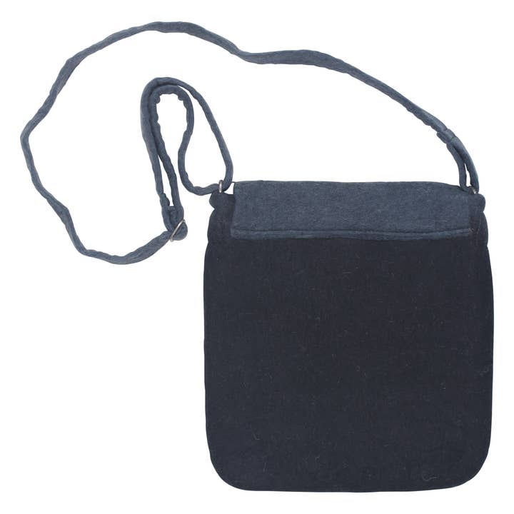Erik & Mike - Wholesale Crossbody Bag - Women's - Gallerist Modern Crossbody Bag Kelly Regularly $75 Sale $45 (Copy)2