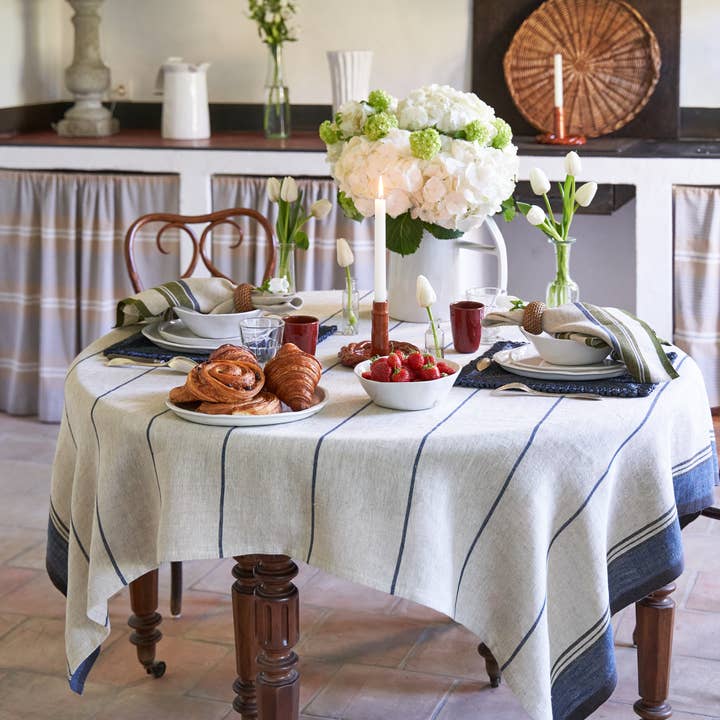 Nappe Eze Ivoire & Bleu pour la vente par Caravan Home