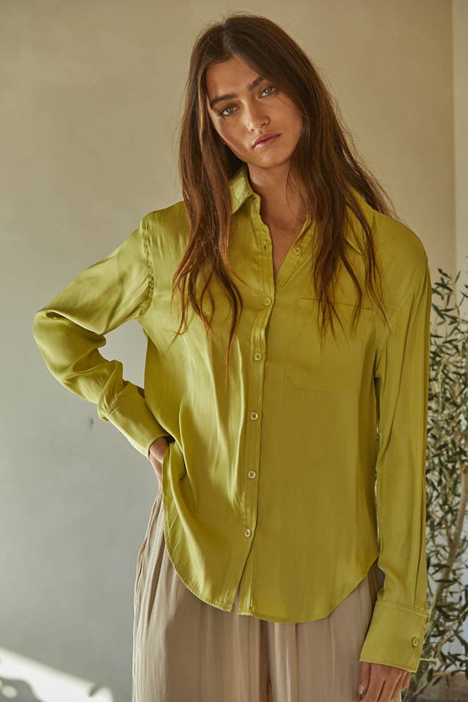 By Together - Vendita all'ingrosso Camicia button down - Donna - L6404 | Top a maniche lunghe con bottoni in raso di poliestere intrecciato0